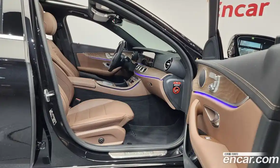 Mercedes-Benz E-Class 2022 2.0 Автомат в Москве № 178847, фото 19