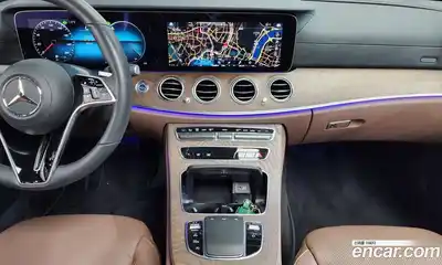 Mercedes-Benz E-Class 2022 2.0 Автомат в Москве № 178847, миниатюра 4