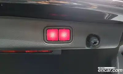 Mercedes-Benz E-Class 2022 2.0 Автомат в Москве № 178847, миниатюра 5