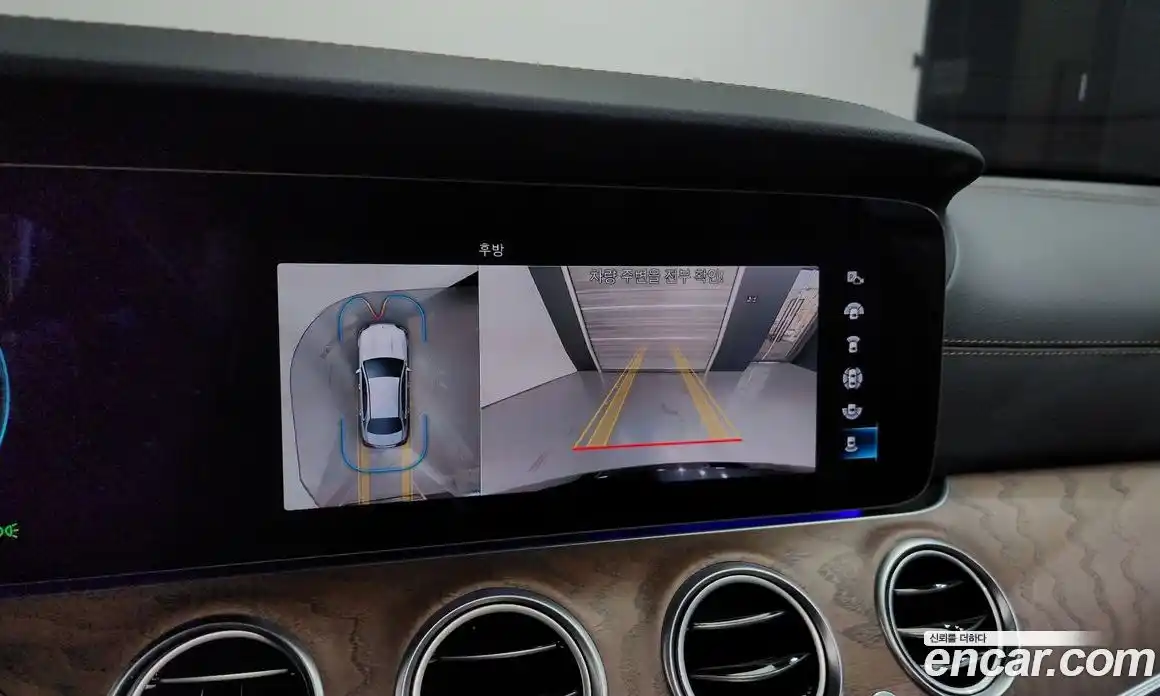 Mercedes-Benz E-Class 2022 2.0 Автомат в Москве № 178847, фото 6