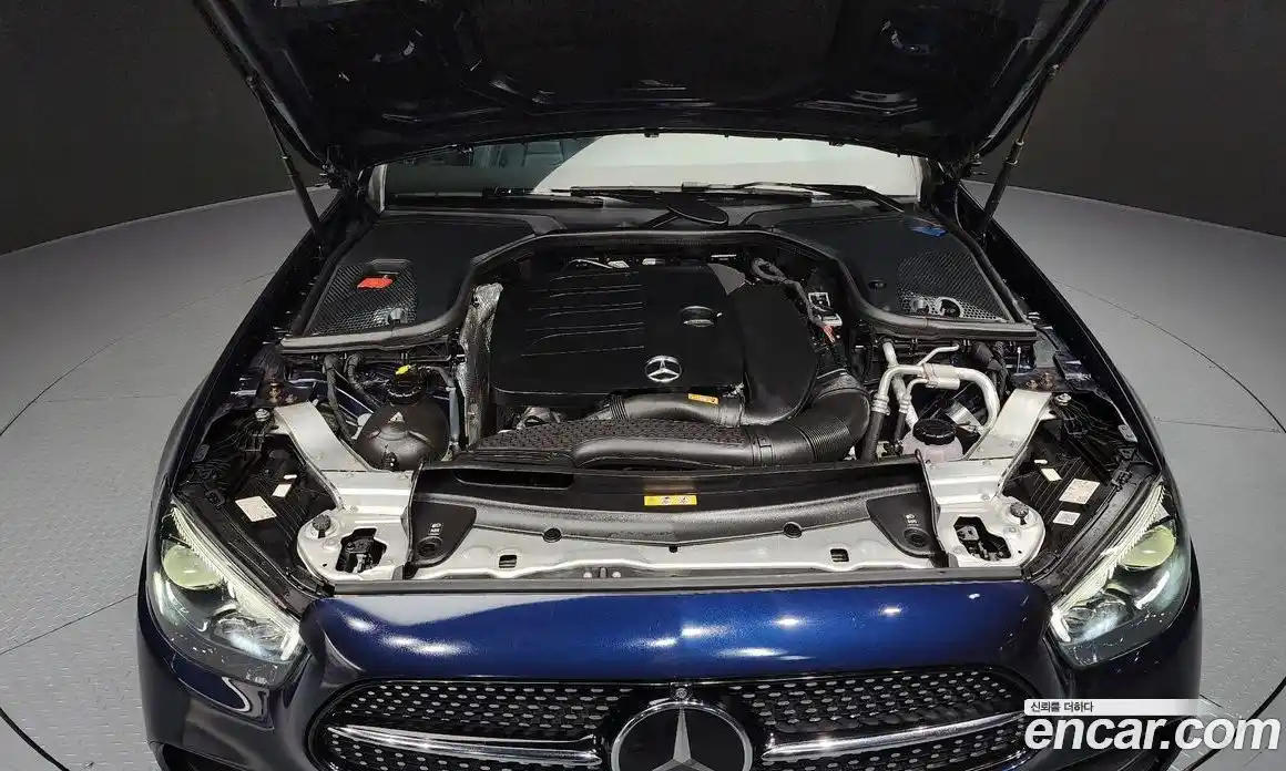 Mercedes-Benz E-Class 2021 2.0 Автомат в Москве № 183720, фото 19