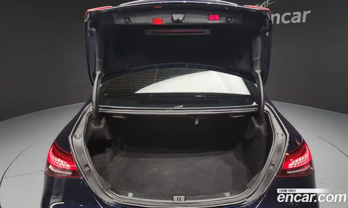 Mercedes-Benz E-Class 2021 2.0 Автомат в Москве № 183720, фото 20