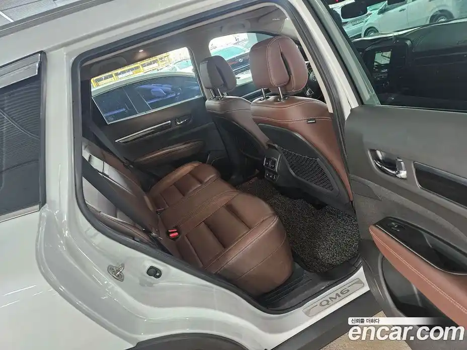 Renault QM6 2017 2.0 Автомат в Москве № 185787, фото 13