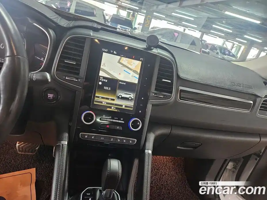 Renault QM6 2017 2.0 Автомат в Москве № 185787, фото 15