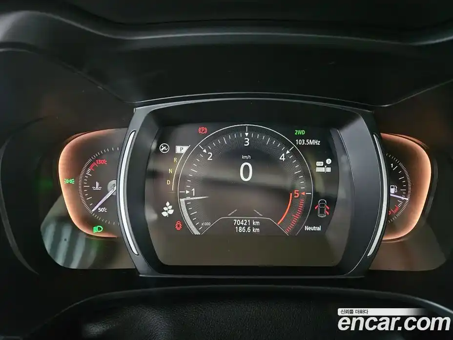 Renault QM6 2017 2.0 Автомат в Москве № 185787, фото 8