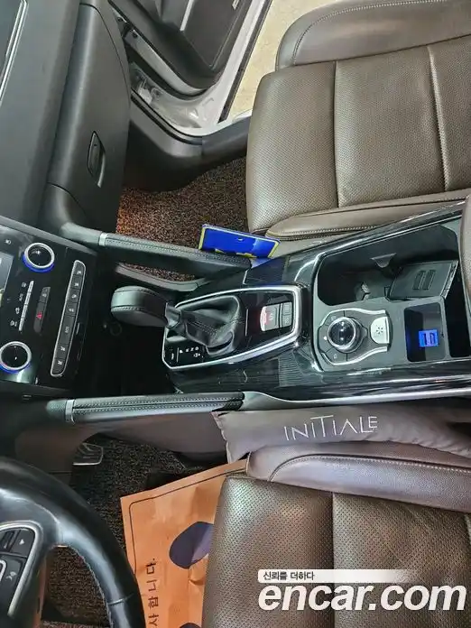 Renault QM6 2017 2.0 Автомат в Москве № 185787, фото 9