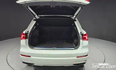 Audi Q3 2020 2.0 Автомат в Москве № 187149, миниатюра 11