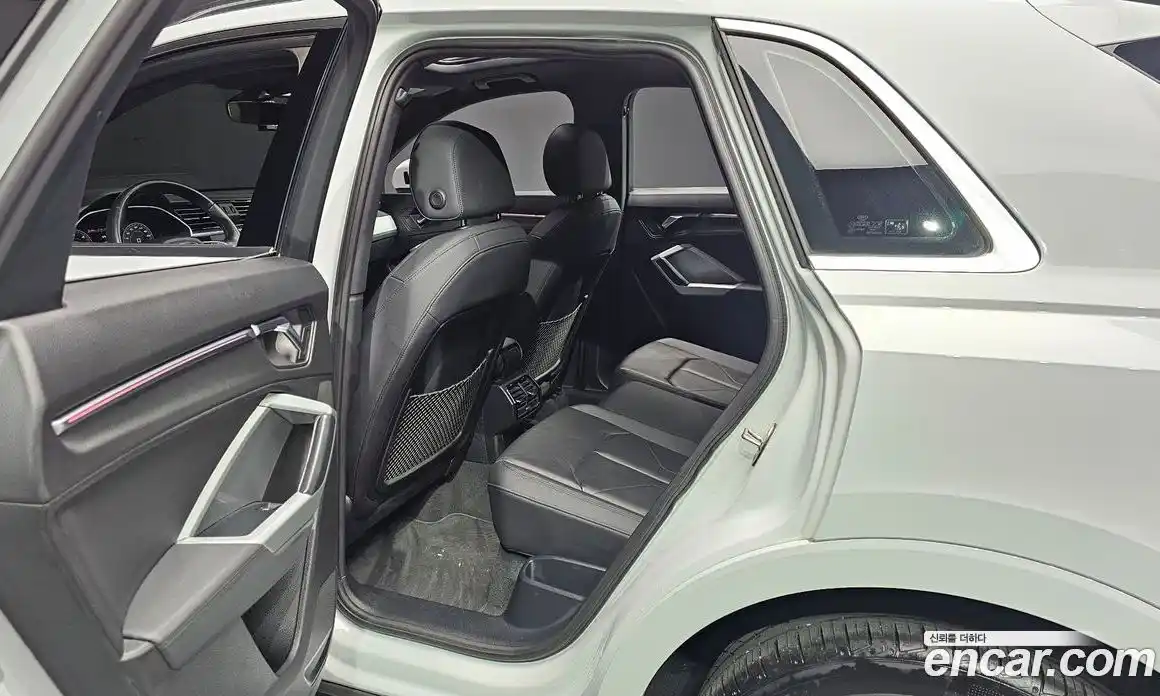 Audi Q3 2020 2.0 Автомат в Москве № 187149, фото 16