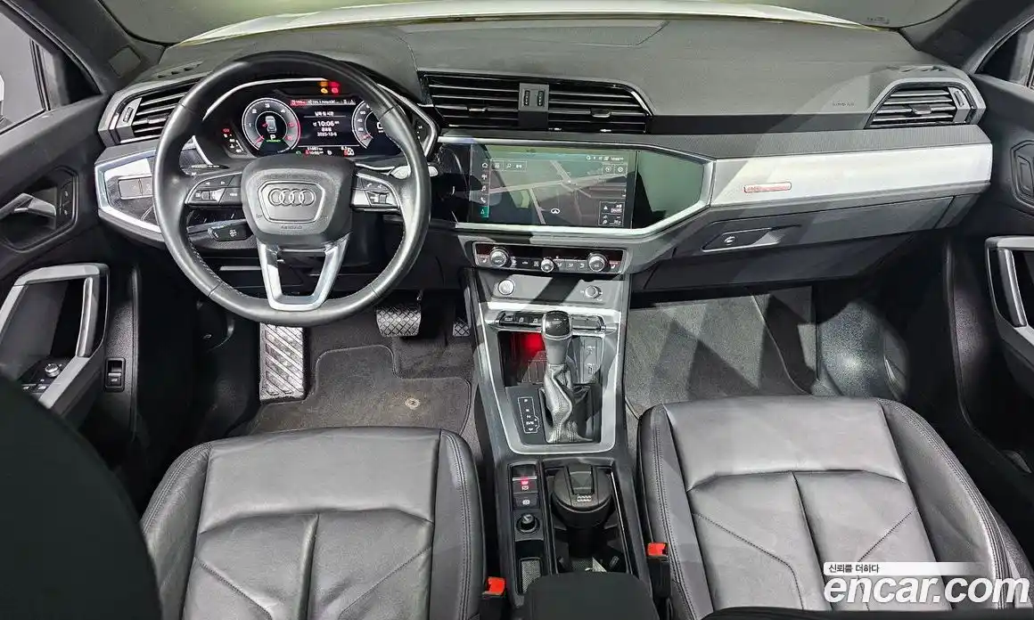 Audi Q3 2020 2.0 Автомат в Москве № 187149, фото 18