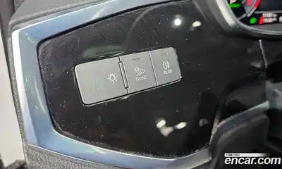 Audi Q3 2020 2.0 Автомат в Москве № 187149, миниатюра 4