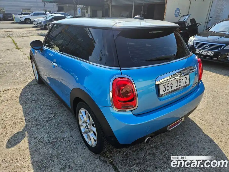 Mini Cooper 2016 1.5 Автомат в Москве № 188310, фото 6