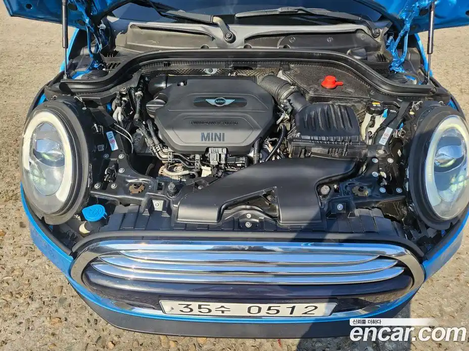 Mini Cooper 2016 1.5 Автомат в Москве № 188310, фото 7