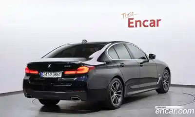 BMW 5-Series 2022 2.0 Автомат в Москве № 189968, миниатюра 2