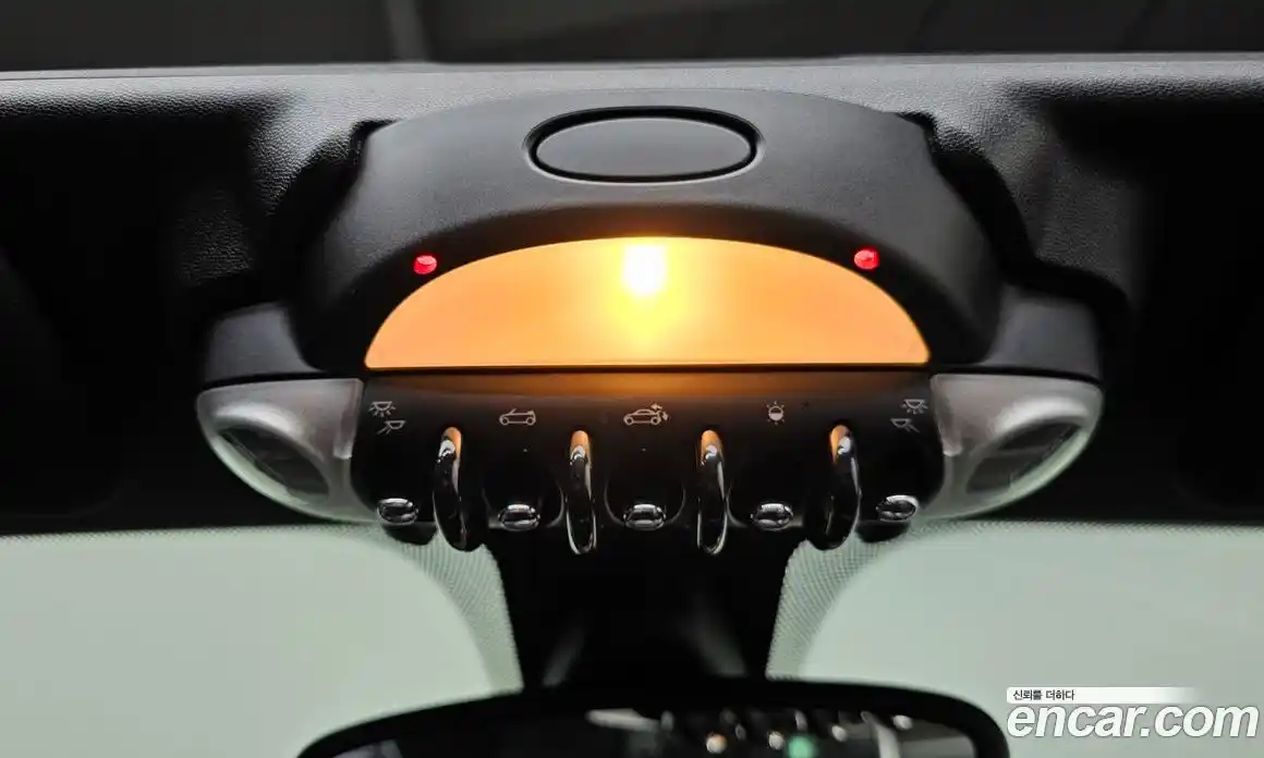 Mini Roadster 2014 1.6 Автомат в Москве № 191296, фото 13