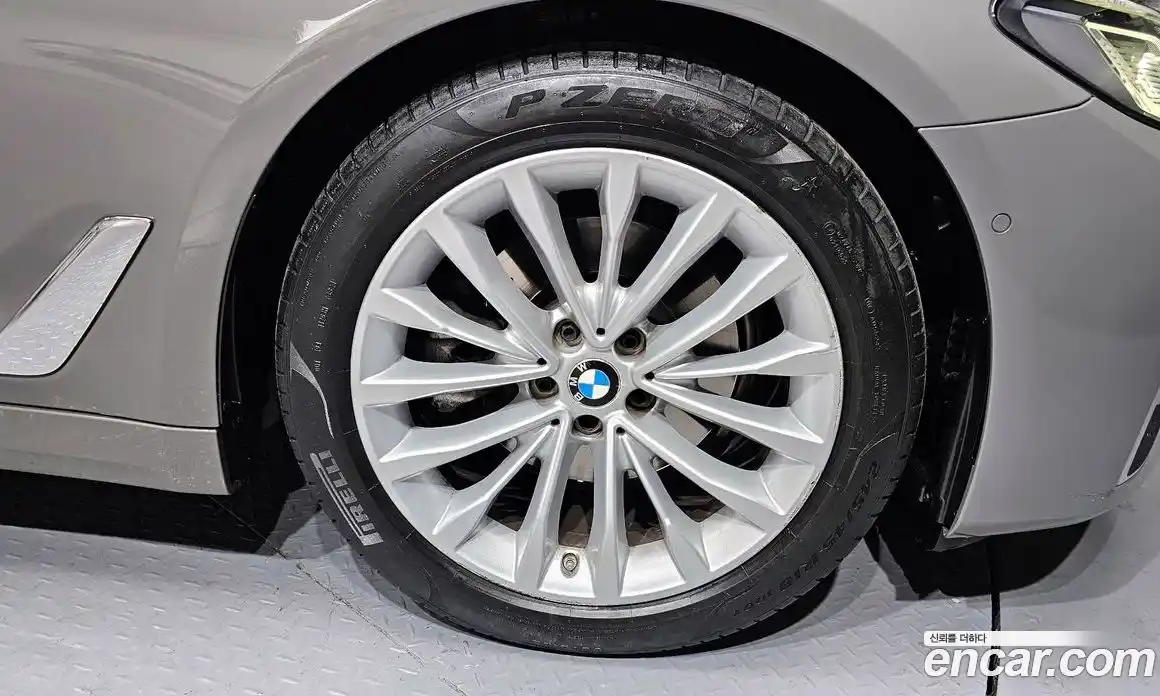 BMW 5-Series 2022 2.0 Автомат в Москве № 192919, фото 9