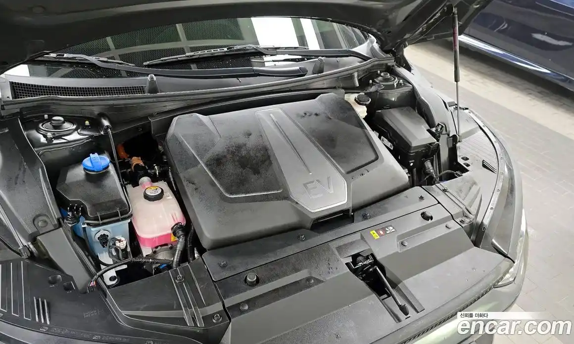 Kia EV6 2022 0.1 Автомат в Москве № 19339, фото 20