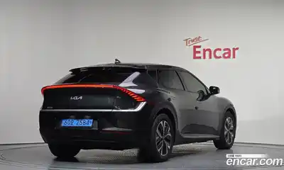 Kia EV6 2022 0.1 Автомат в Москве № 19339, миниатюра 3