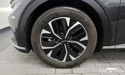 Kia EV6 2022 0.1 Автомат в Москве № 19339, миниатюра 5