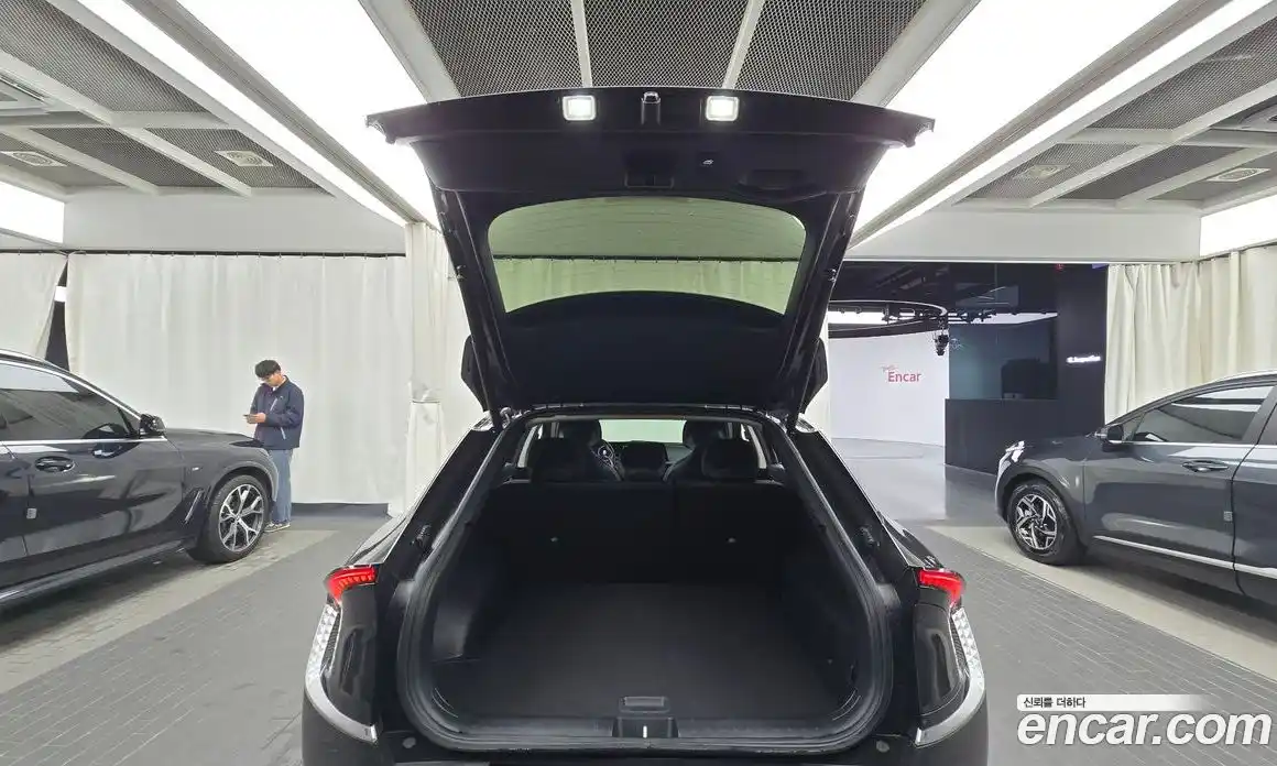 Kia EV6 2022 0.1 Автомат в Москве № 19339, фото 6