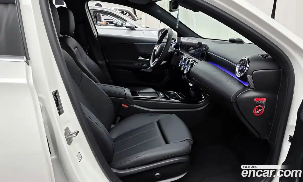 Mercedes-Benz A-Class 2025 2.0 Автомат в Москве № 193572, фото 12