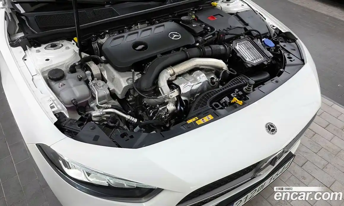 Mercedes-Benz A-Class 2025 2.0 Автомат в Москве № 193572, фото 15