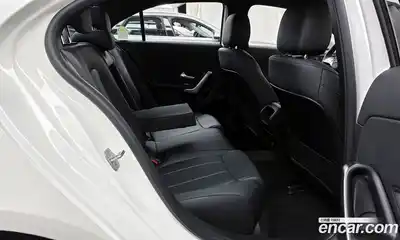 Mercedes-Benz A-Class 2025 2.0 Автомат в Москве № 193572, миниатюра 6