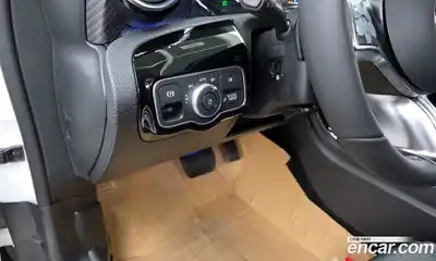 Mercedes-Benz A-Class 2025 2.0 Автомат в Москве № 193572, миниатюра 8