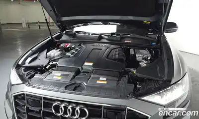 Audi Q8 2023 3.0 Автомат в Москве № 195991, миниатюра 5