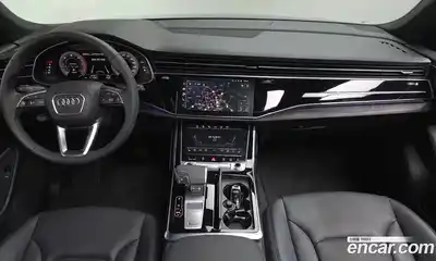 Audi Q8 2023 3.0 Автомат в Москве № 195991, миниатюра 6