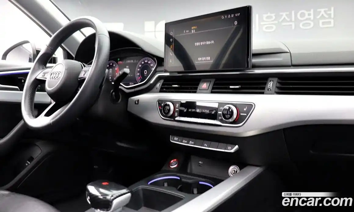 Audi A4 2020 2.0 Автомат в Москве № 196739, фото 11