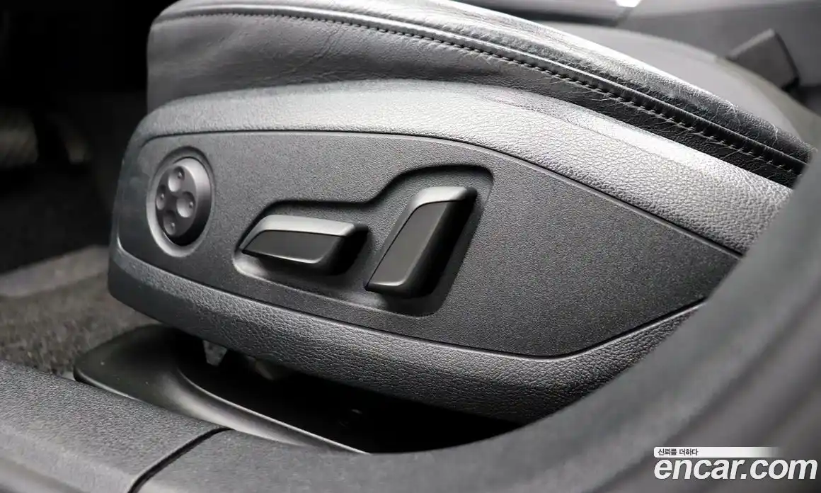 Audi A4 2020 2.0 Автомат в Москве № 196739, фото 12