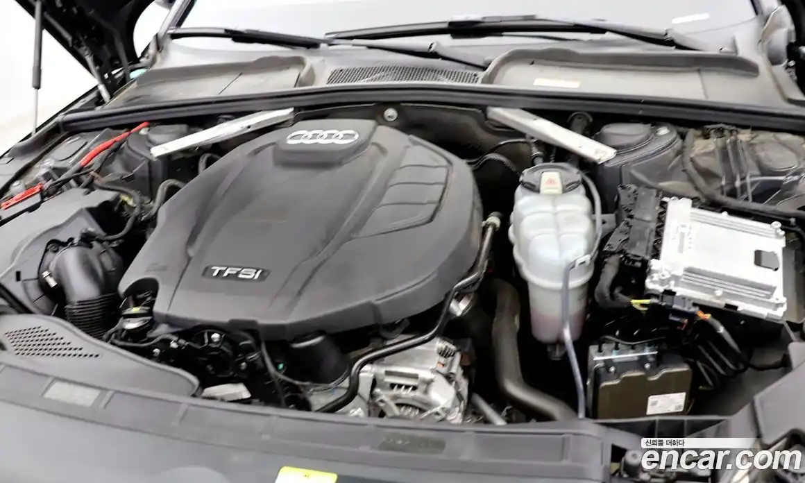 Audi A4 2020 2.0 Автомат в Москве № 196739, фото 6