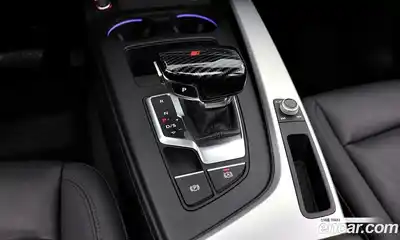 Audi A4 2020 2.0 Автомат в Москве № 196739, миниатюра 9