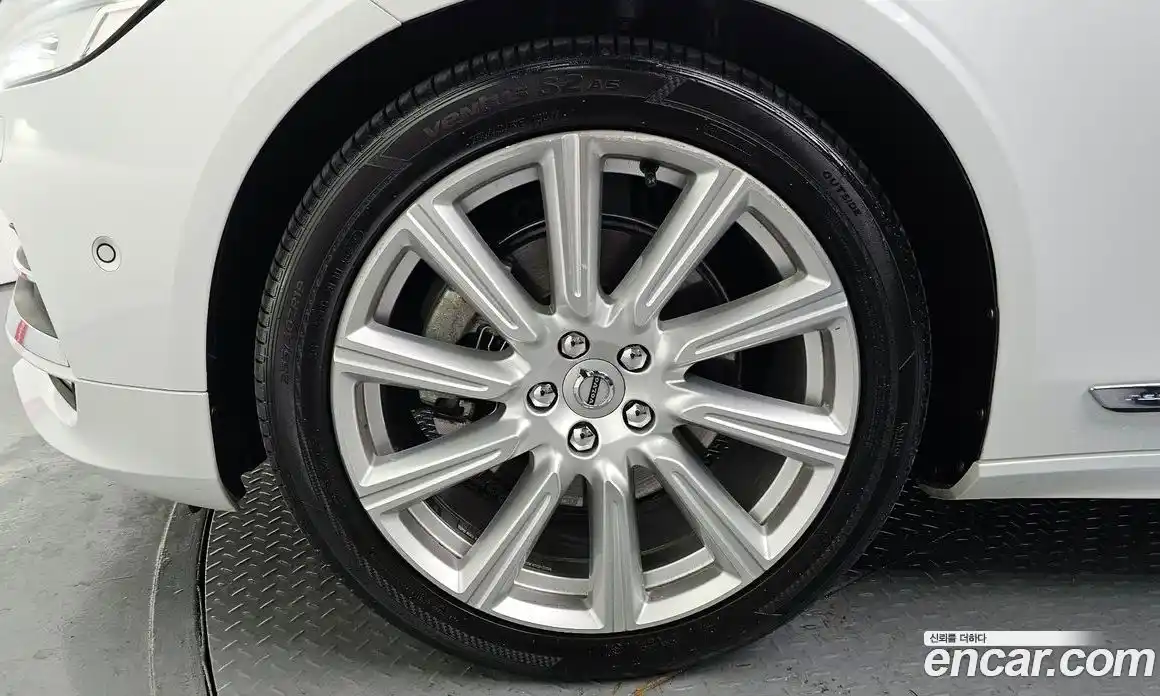 Volvo S90 2020 2.0 Автомат в Москве № 196919, фото 5