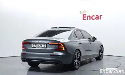 Volvo S60 2020 2.0 Автомат в Москве № 196974, миниатюра 4