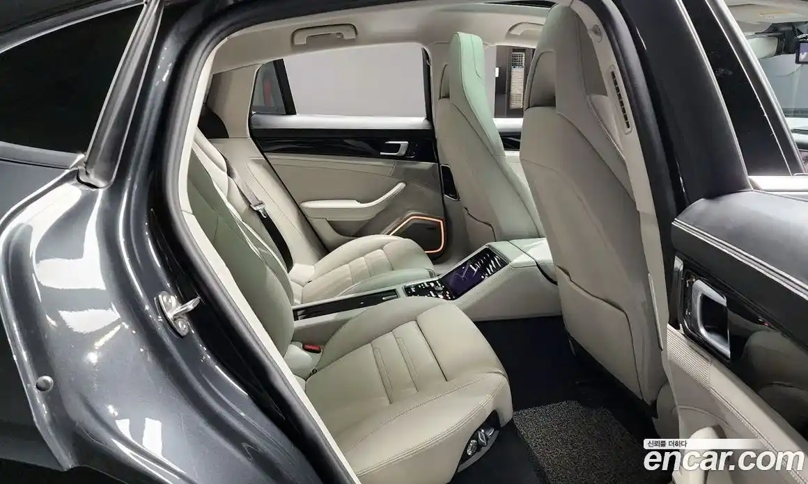 Porsche Panamera 2018 3.0 Автомат в Москве № 197632, фото 11