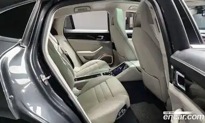 Porsche Panamera 2018 3.0 Автомат в Москве № 197632, миниатюра 11