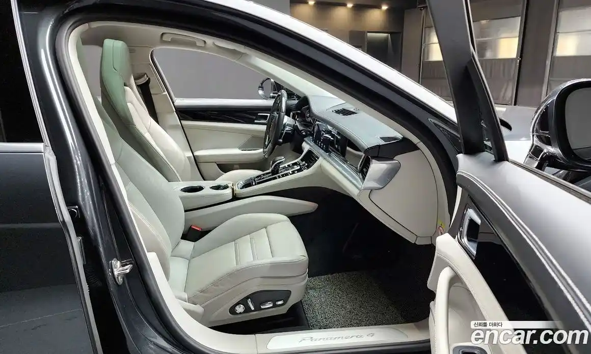 Porsche Panamera 2018 3.0 Автомат в Москве № 197632, фото 9