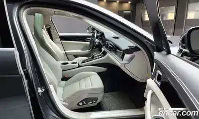 Porsche Panamera 2018 3.0 Автомат в Москве № 197632, миниатюра 9