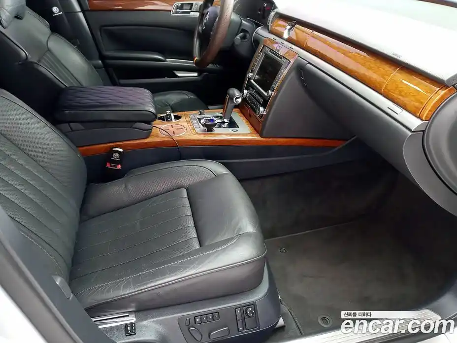 Volkswagen Phaeton 2011 3.0 Автомат в Москве № 199335, фото 13