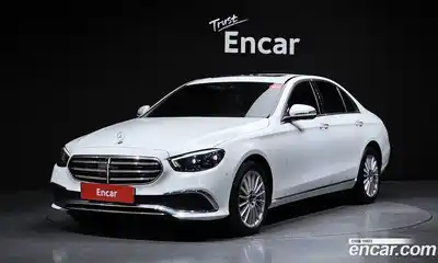 Mercedes-Benz E-Class, 2023