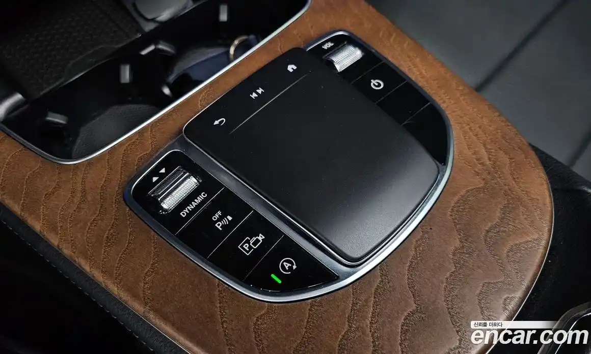 Mercedes-Benz E-Class 2023 2.0 Автомат в Москве № 205645, фото 18