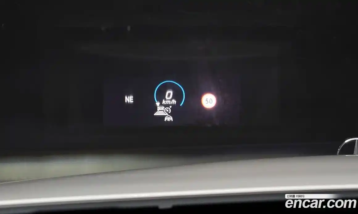 Mercedes-Benz E-Class 2023 2.0 Автомат в Москве № 205645, фото 10