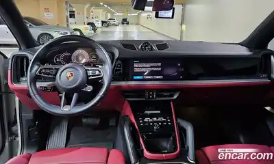 Porsche Cayenne 2024 3.0 Автомат в Москве № 213038, миниатюра 6