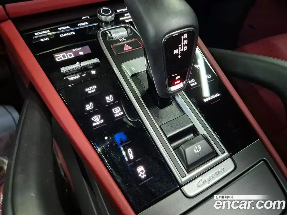 Porsche Cayenne 2023 3.0 Автомат в Москве № 213171, фото 15