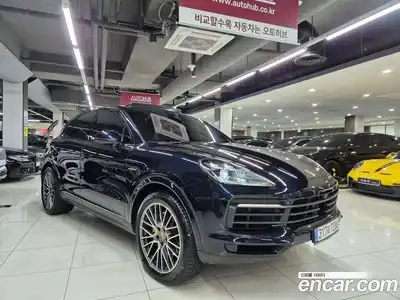 Porsche Cayenne 2023 3.0 Автомат в Москве № 213171, миниатюра 2