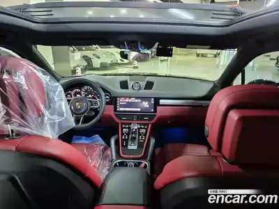 Porsche Cayenne 2023 3.0 Автомат в Москве № 213171, миниатюра 6
