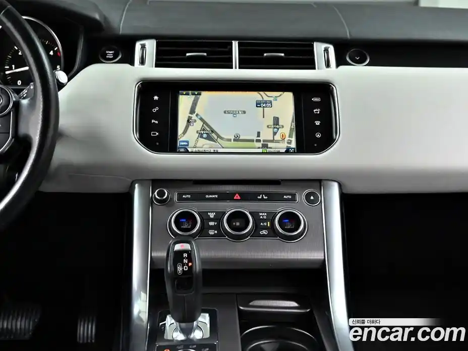 Land Rover Range-Rover Sport 2016 3.0 Автомат в Москве № 213462, фото 14