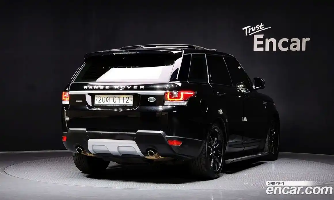 Land Rover Range-Rover Sport 2016 3.0 Автомат в Москве № 213462, фото 2