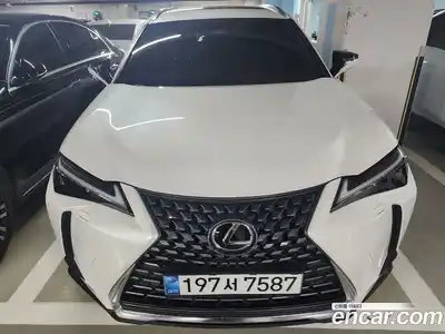 Lexus UX 2024 2.0 Автомат в Москве № 214801, миниатюра 3